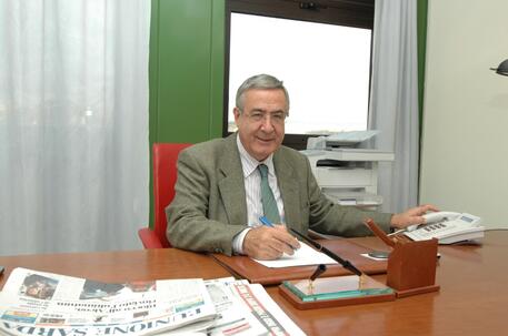 Giornalisti: morto Giorgio Greco, ex capo di ANSA Sardegna