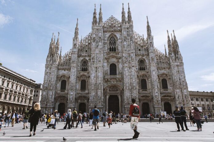 milan-cathedral-2436458_960_720