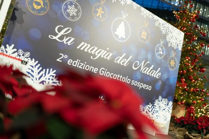 Giocattolo-sospeso-1