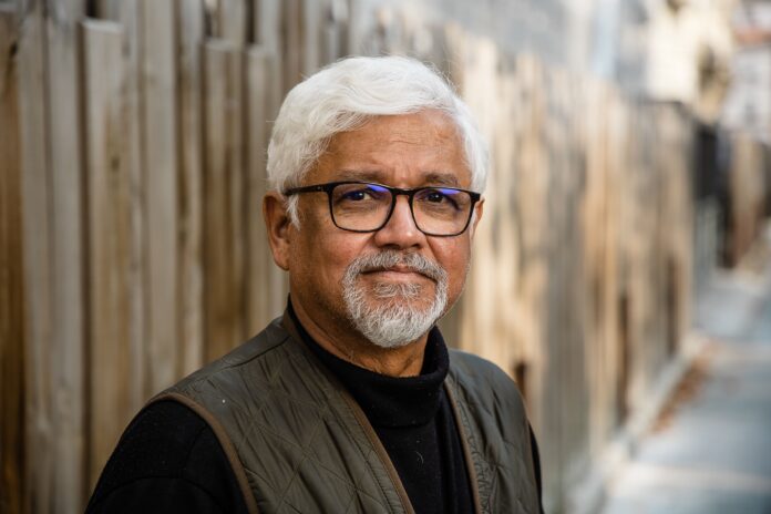 Amitav Ghosh_ph Mathieu Genon