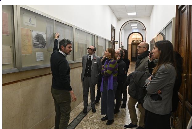 mostra