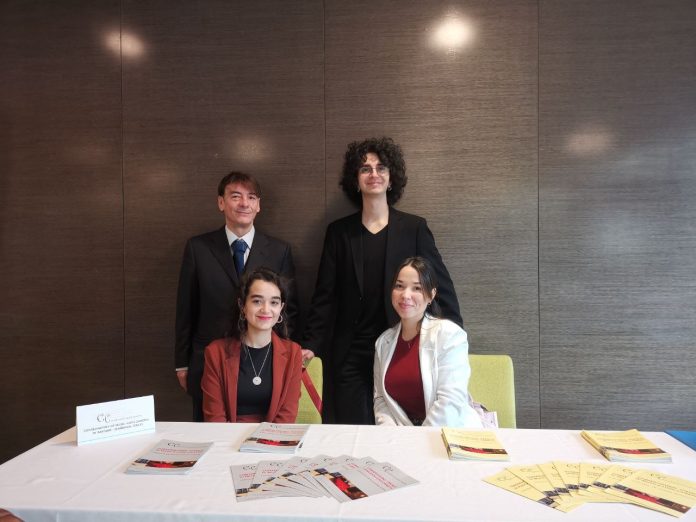 2. Il docente Mauro Masala con gli allievi Stefano Melis, Eleonora Pili e Federica Piu