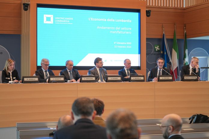 industria-e-artigianato-tavolo-relatori