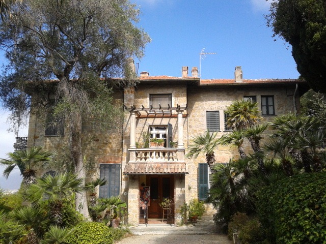 Villa_Mariani,_facciata