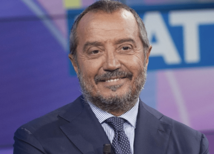 Franco di Mare Addio a Franco Di Mare: si spegne a 68 anni un grande giornalista italiano