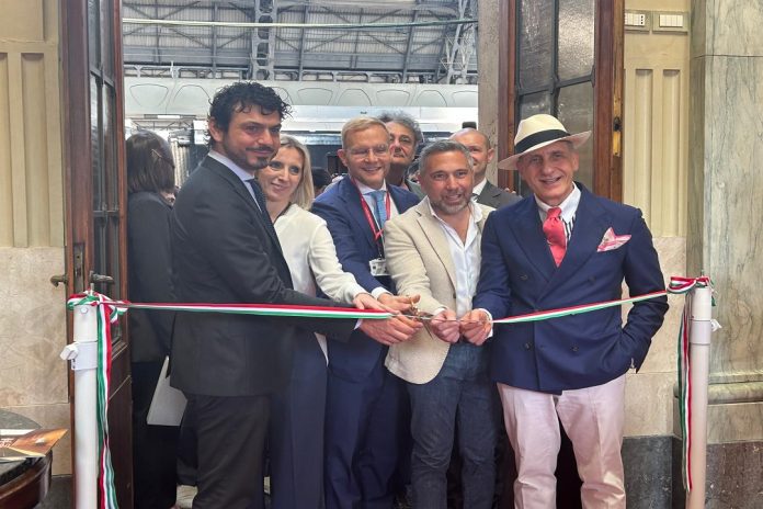mostra treno
