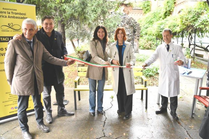 panchina gialla policlinico