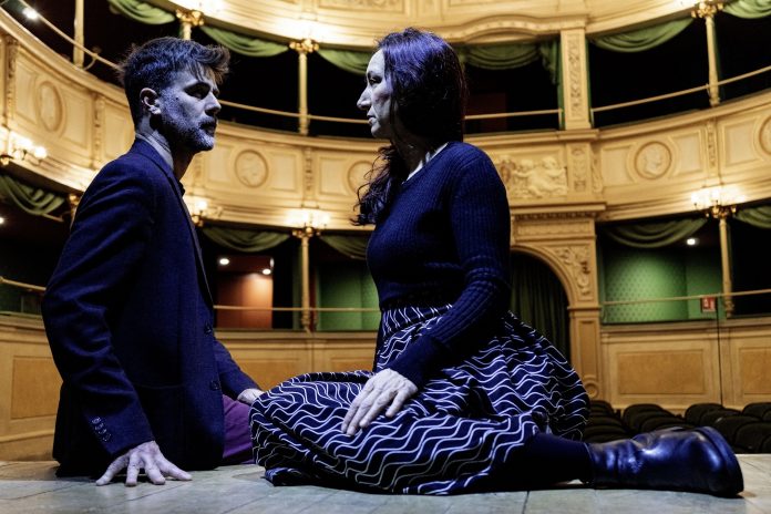 Mattia Fabris e Arianna Scommegna