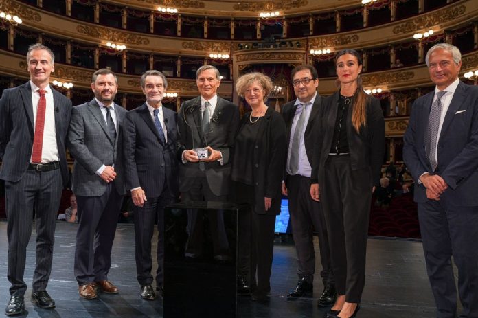 fontana-fermi-mantovani-premio-lombardia-e-ricerca-foto-di-gruppo