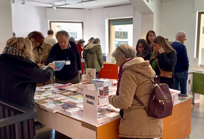 Un momento della Fiera del libro
