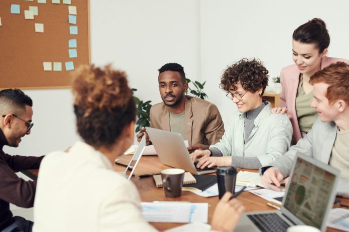 Ambiente lavorativo_pexels