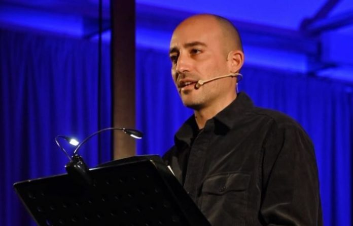 Francesco Costa Francesco Costa nuovo direttore responsabile de Il Post, Luca Sofri