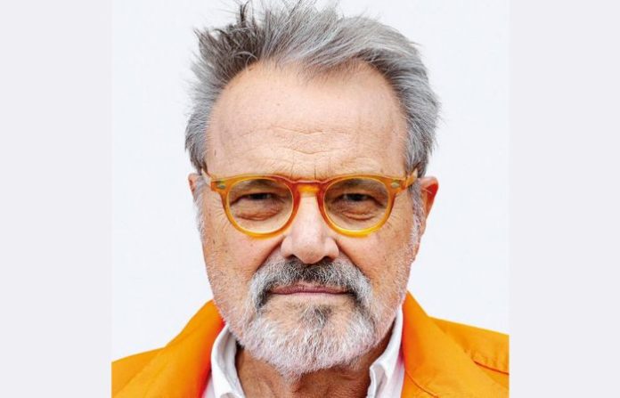 Oliviero Toscani Addio a Oliviero Toscani, il fotografo che ha rivoluzionato la comunicazione