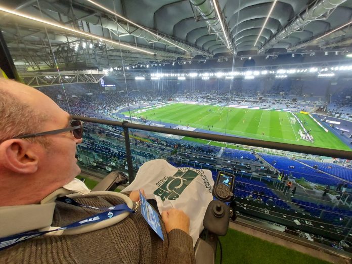 Dino allo stadio