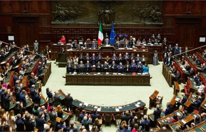 Camera dei Deputati Ordine dei Giornalisti, la Camera avvia la riforma: più spazio ai pubblicisti e mandati più lunghi