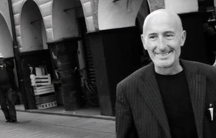 Roberto Pettinaroli Addio a Roberto Pettinaroli, il giornalista è stato trovato senza vita al largo di Portofino