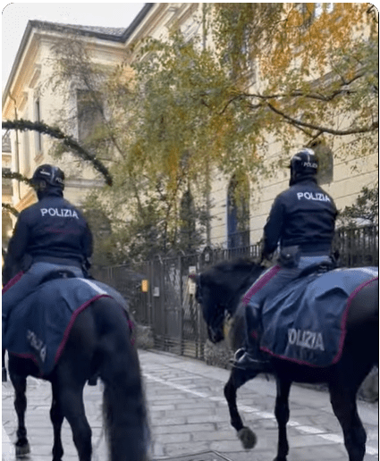 agenti a cavallo