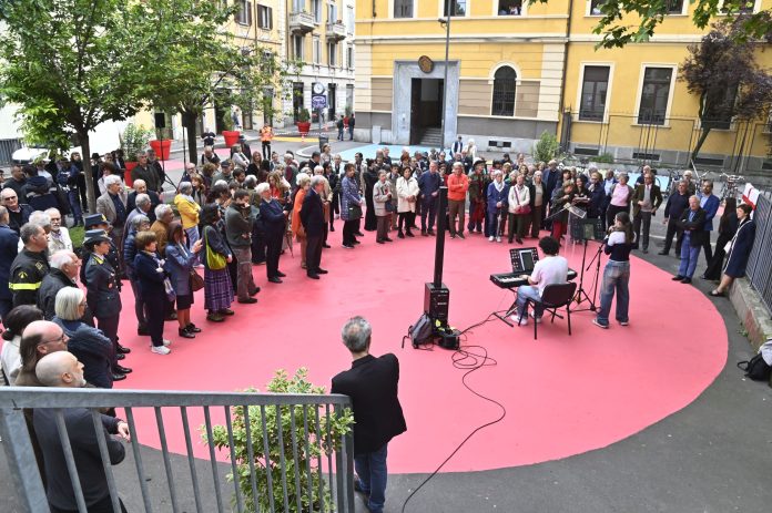 piazzetta per Alba dell'Acqua