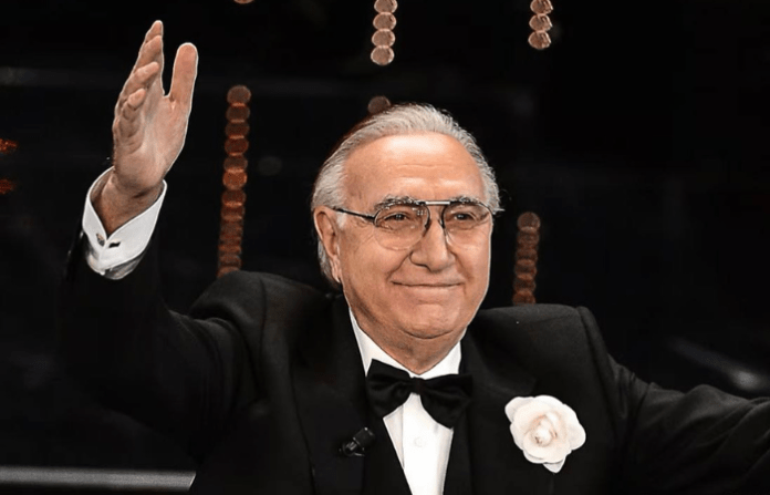 Pippo Baudo è morto: addio al re della televisione italiana Pippo Baudo è morto: addio al re della televisione italiana