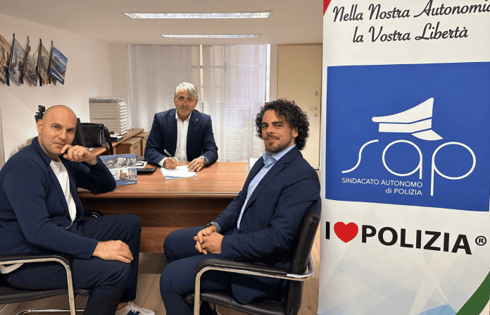 Centro Cuore-SAP _ Firma convenzione- (1) Tutela della salute degli agenti: firmata una convenzione tra il SAP e Centro Cuore