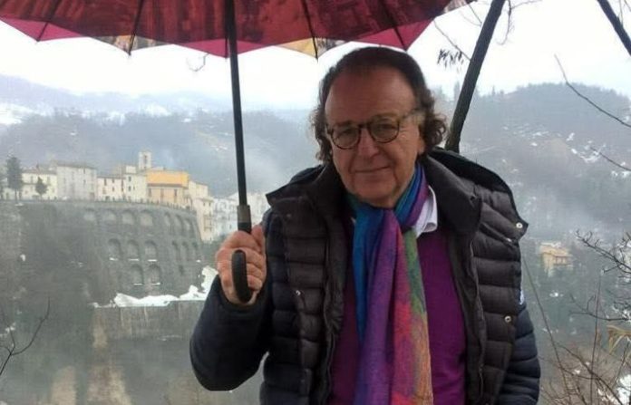Lutto al Tg5, è morto il giornalista Gianluigi Armaroli Lutto al Tg5, è morto il giornalista Gianluigi Armaroli