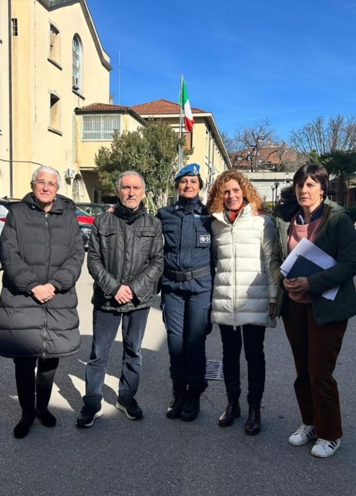 Foto consegna_da sinistra, Gotelli, Pagano, Morello, Tucci, Masini